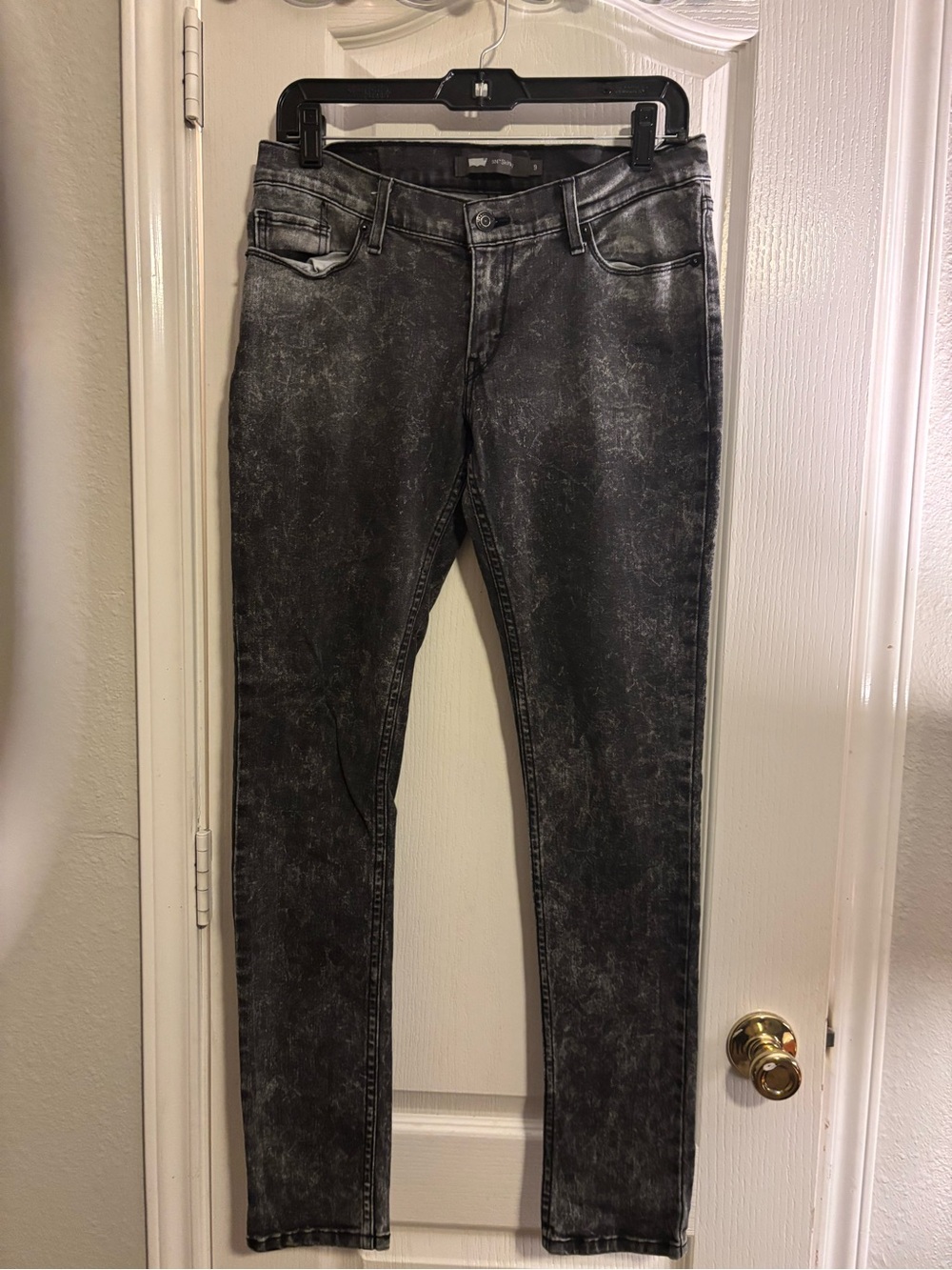 Women’s Levi Black Washed Skinny Jeans